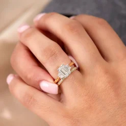 Born 18ct Yellow Gold 1.86ct Lab Grown Emerald Centre & Trapezoid Shaped Sides Diamond Ring