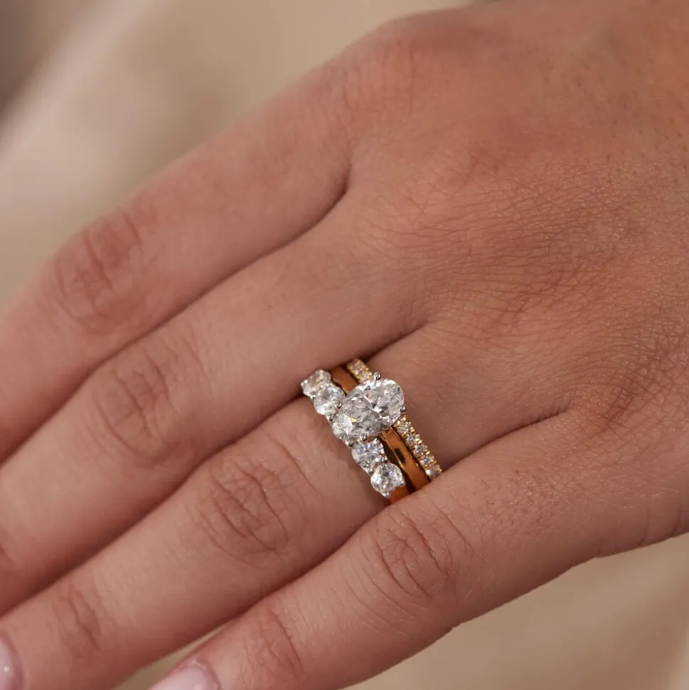 Born 18ct Yellow Gold 0.20ct Lab Grown Diamond Claw Set Half Eternity Wedding Ring