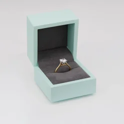 Born 18ct Yellow Gold Lab Grown 1ct Round Brilliant Diamond Ring