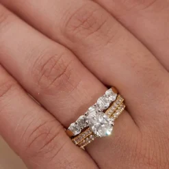 Born 18ct Yellow Gold Lab Grown 1.20ct Oval & Diamond Sides Ring