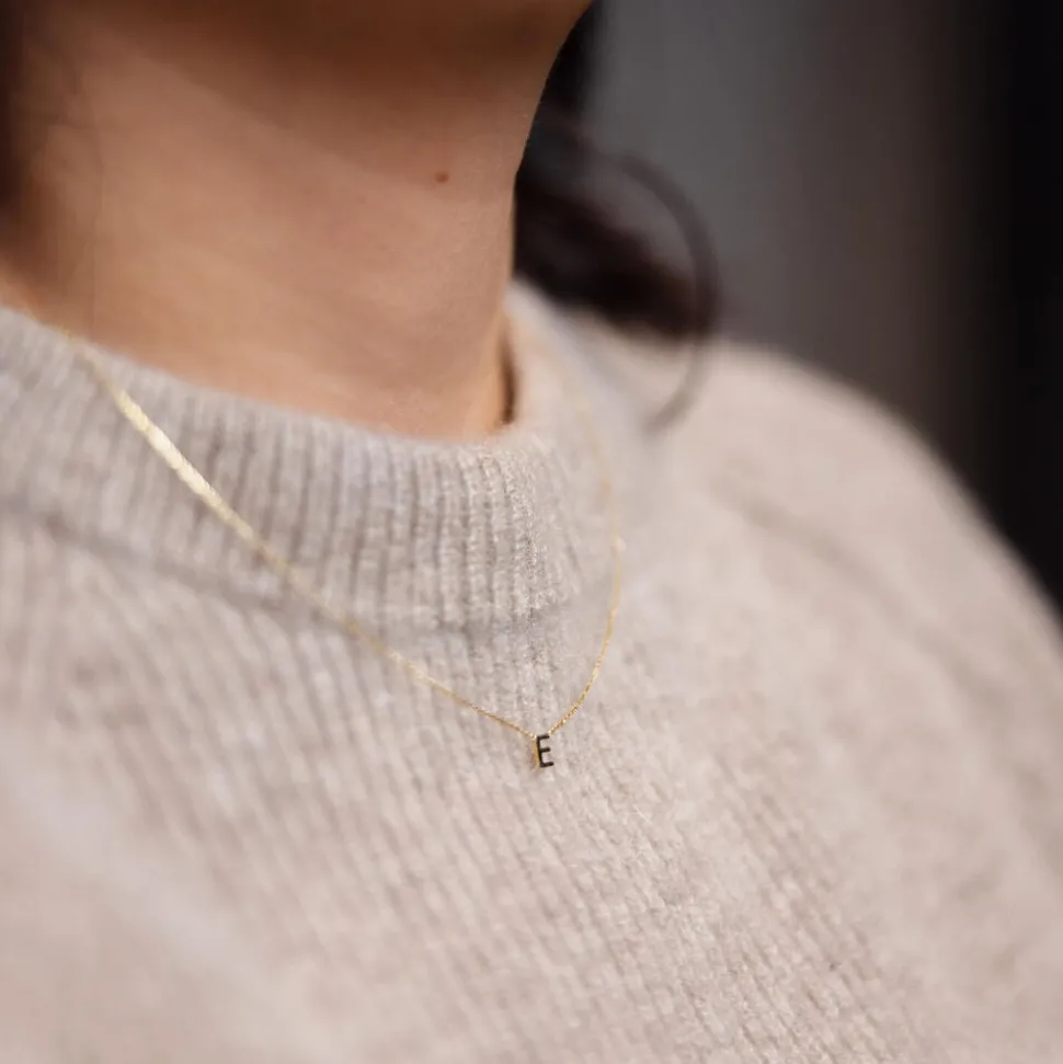 9 Carat Yellow Gold Petite Initial G Necklet