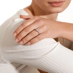 9ct White Gold Dress Ring