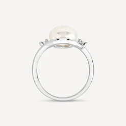 9ct White Gold Freshwater Pearl Cubic Zirconia Sides Ring