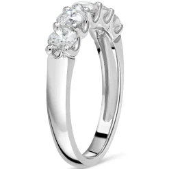 18ct White Gold Ring With 5 Round Cut Diamonds