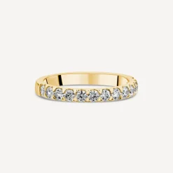 9ct Yellow Gold 2.5mm 0.45ct Diamond Triangle Claw Wedding Ring