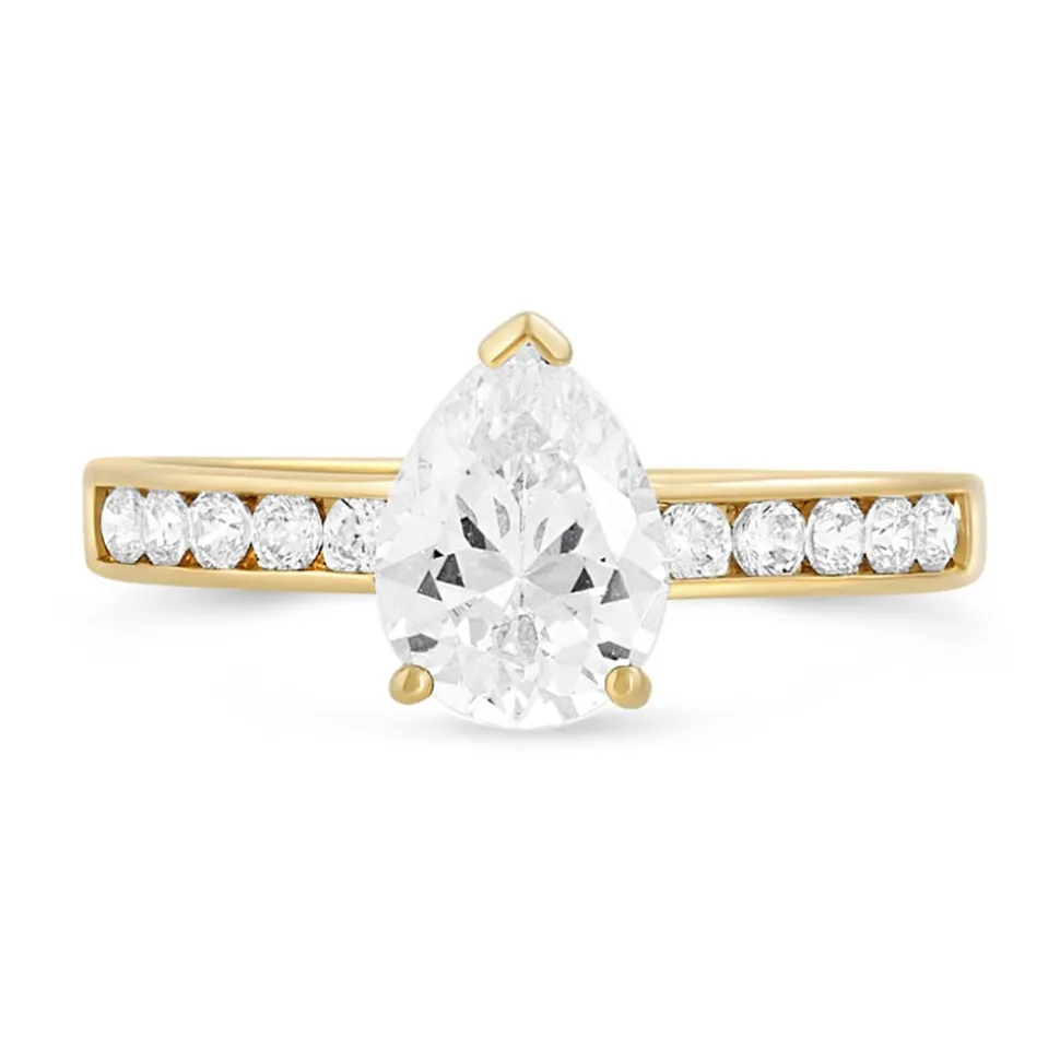 9ct Yellow Gold Pear Shaped Cubic Zirconia Dress Ring