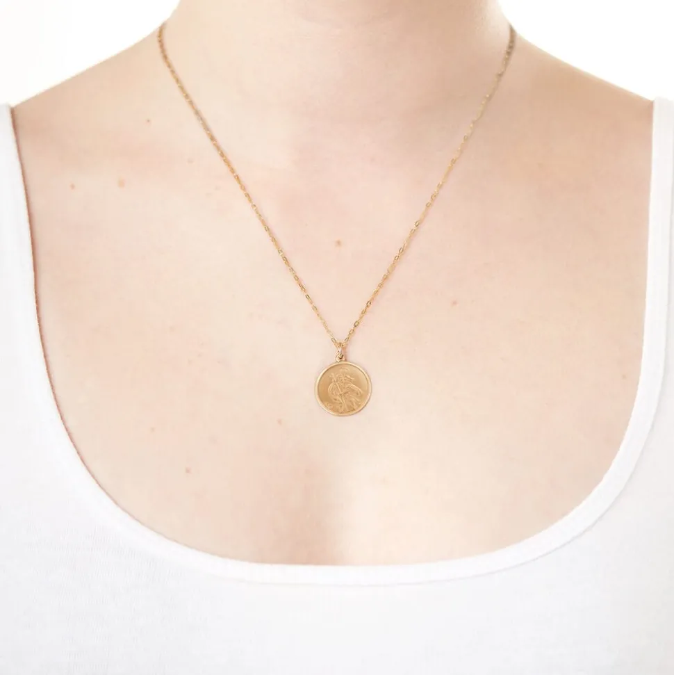 9ct Yellow Gold Round St Christopher's Medal Pendant (Chain Included)