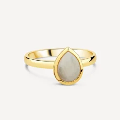9ct Yellow Gold Teardrop Opal Gold Frame Ring