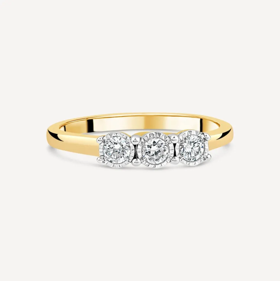 9ct Yellow Gold Three Stones 0.30ct Illusion Set Diamond Ring