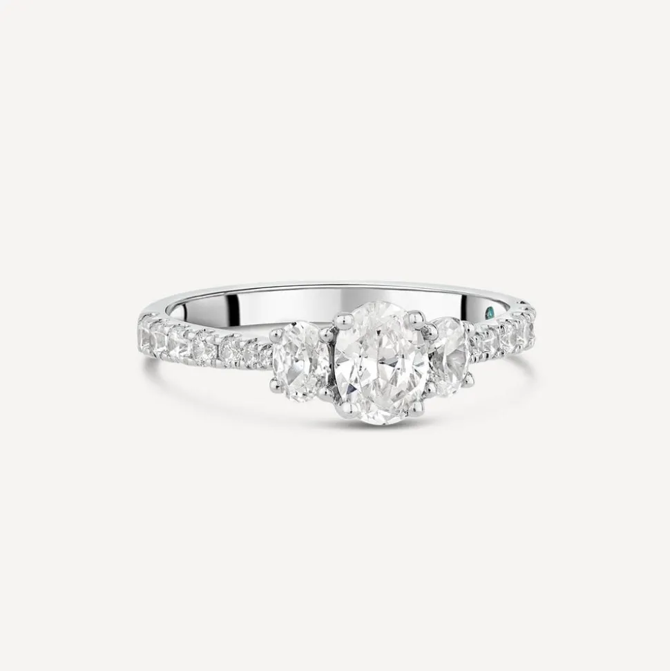 Kathy de Stafford 18ct White Gold Coco 3 Stone Oval Diamond 1ct Side Stone Set Shoulders Ring