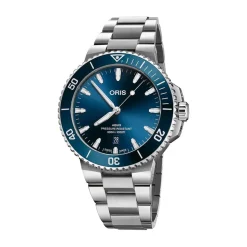 Oris Aquis Date 43.5mm Blue Dial Stainless Steel Bracelet Watch