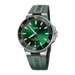 Oris Aquis Date 43.5mm Green Dial Rubber Strap Watch