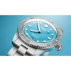 Oris Divers Sixty-Five &lsquo;Cotton Candy&rsquo; 38mm Blue Dial Steel Bracelet Watch
