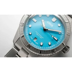 Oris Divers Sixty-Five ‘Cotton Candy’ 38mm Blue Dial Steel Bracelet Watch