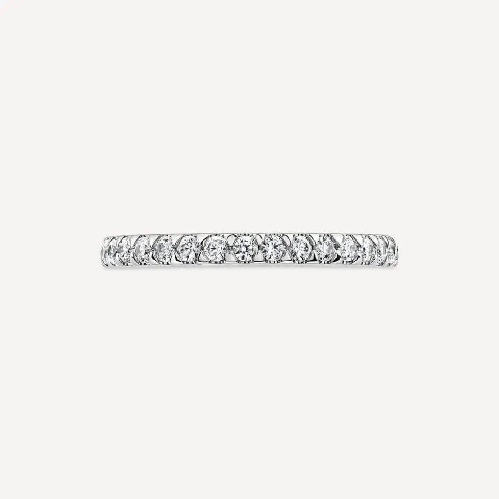 Platinum 2mm 0.25ct Diamond Triangle Claw Wedding Ring