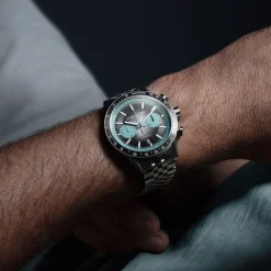 Raymond Weil Freelancer 43.5mm Black Turquoise Detail Dial Titanum Case Bracelet Watch