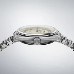 Seiko Presage Classic Series 'Shiro-iro' 40mm White Dial Steel Bracelet Watch