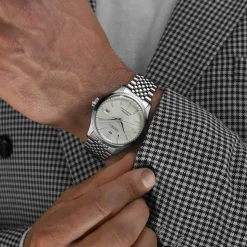 Seiko Presage Classic Series 'Shiro-iro' 40mm White Dial Steel Bracelet Watch