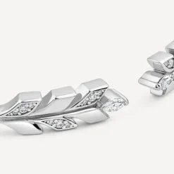 Sterling Silver Cubic Zirconia Opened Laurel Styled Bangle