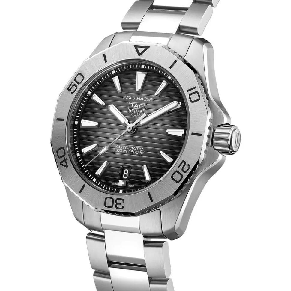 TAG Heuer Aquaracer Professional 200 Date 40mm Black Dial Stainless Steel Bracelet Watch