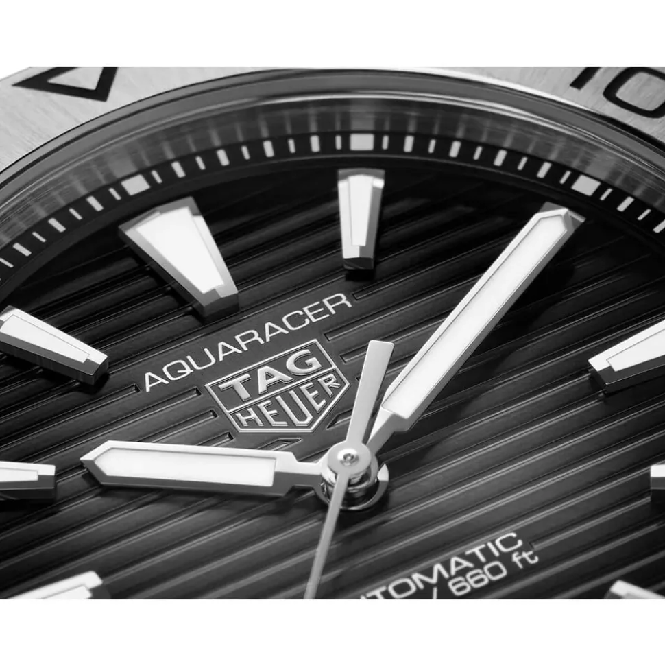 TAG Heuer Aquaracer Professional 200 Date 40mm Black Dial Stainless Steel Bracelet Watch