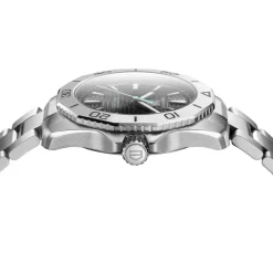 TAG Heuer Aquaracer Professional 200 Solargraph 40mm Black Dial Stainless Steel Bracelet Watch
