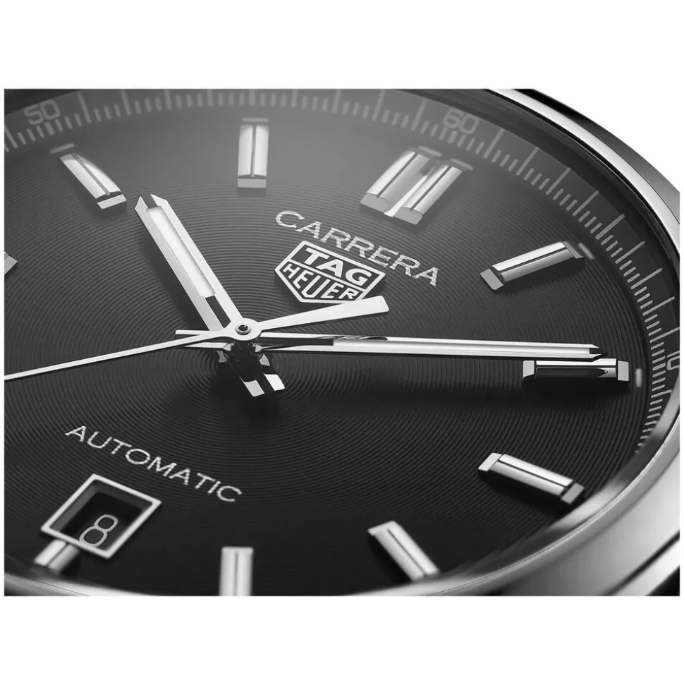 TAG Heuer Carrera Date 39mm Black Dial Stainless Steel Bracelet Watch