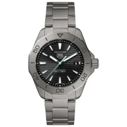 TAG Heuer Professional 200 Solargraph 40mm Black Dial Titanium Bracelet Watch