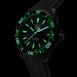 TAG Heuer Professional 200 Solargraph 40mm Black Dial DLC Case Rubber Strap Watch